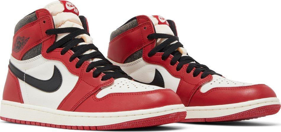 Air Jordan 1 Retro High OG 'Chicago Lost & Found' DZ5485-612